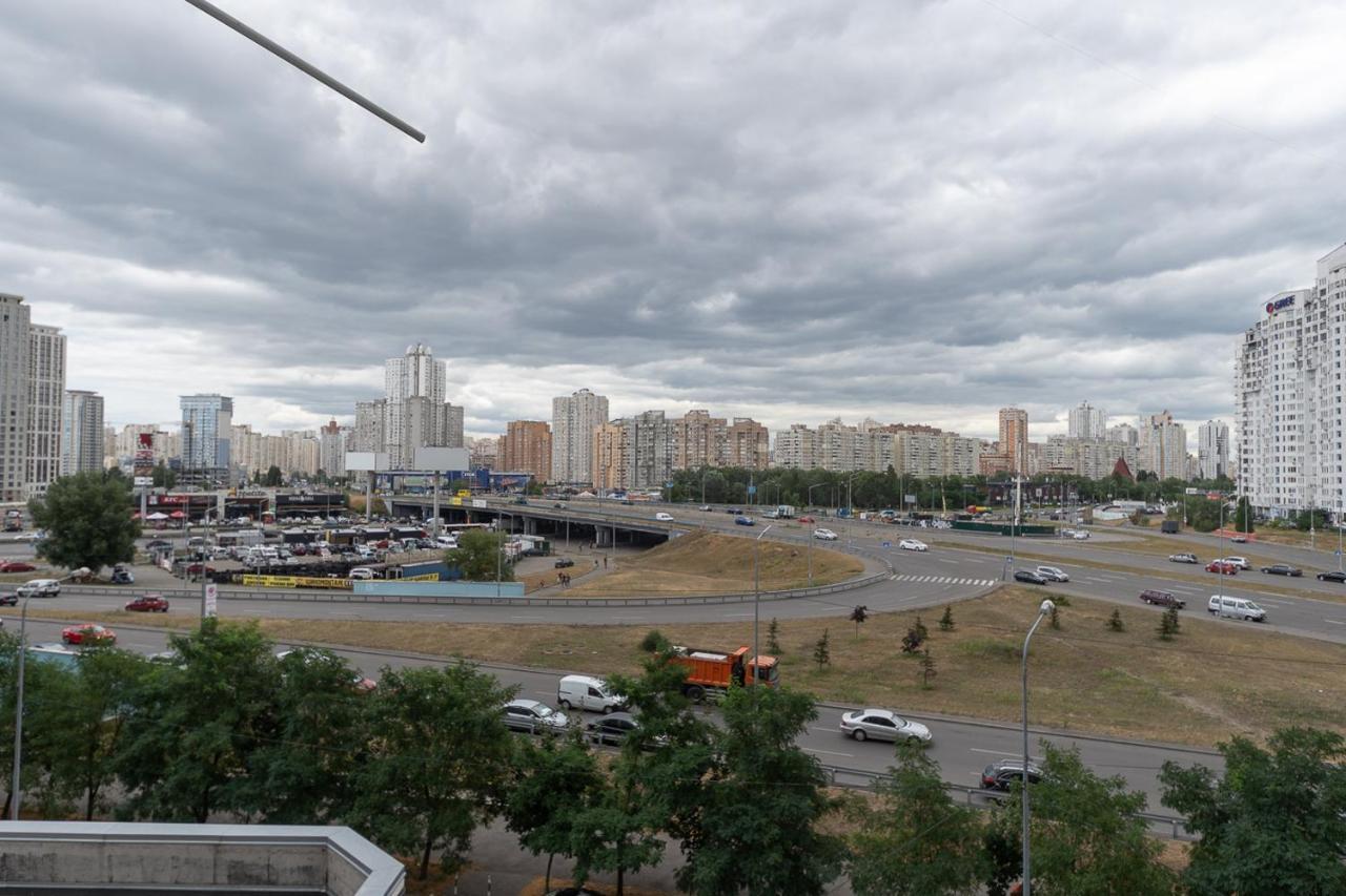 Новая Квартира На Метро Осокорки, Позняки Kiev Luaran gambar